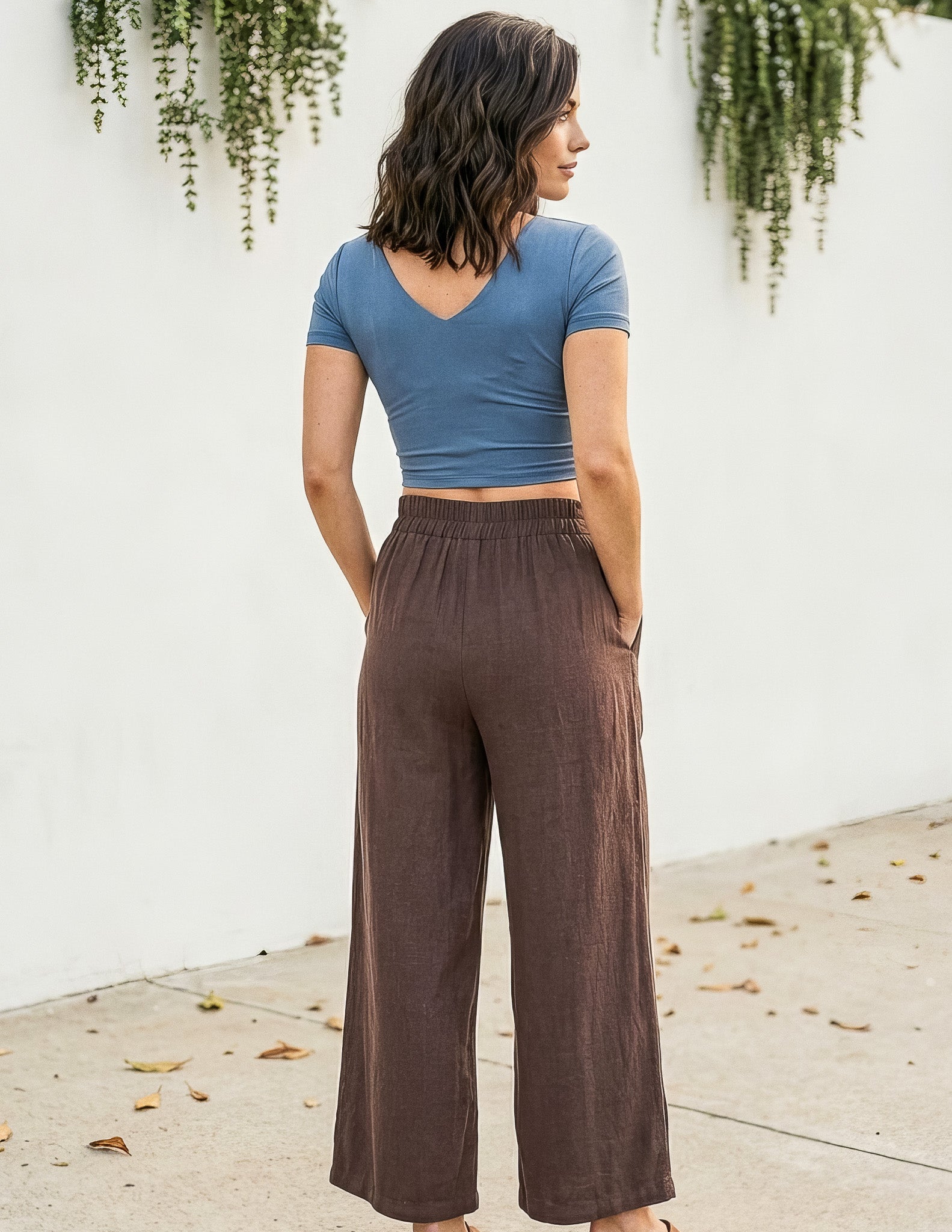Linen Alessia Cropped Pant - Image 3