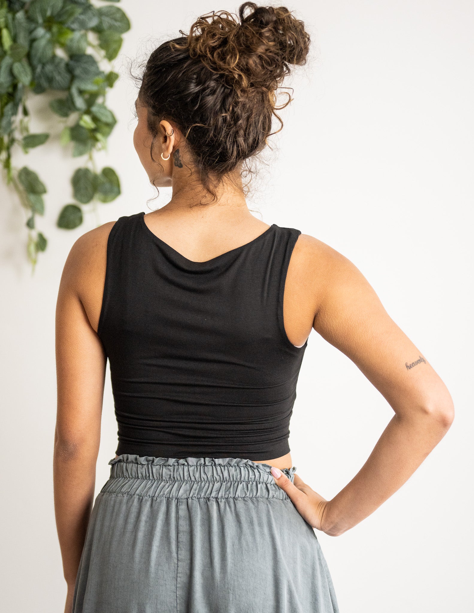 Lucy Crop Tank - Image 3