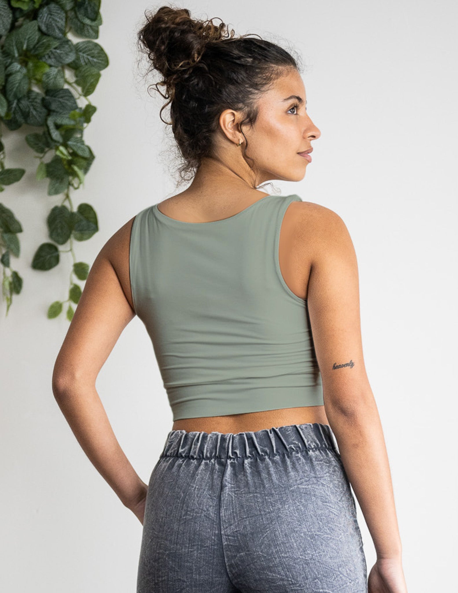 Lucy Crop Tank - Image 3