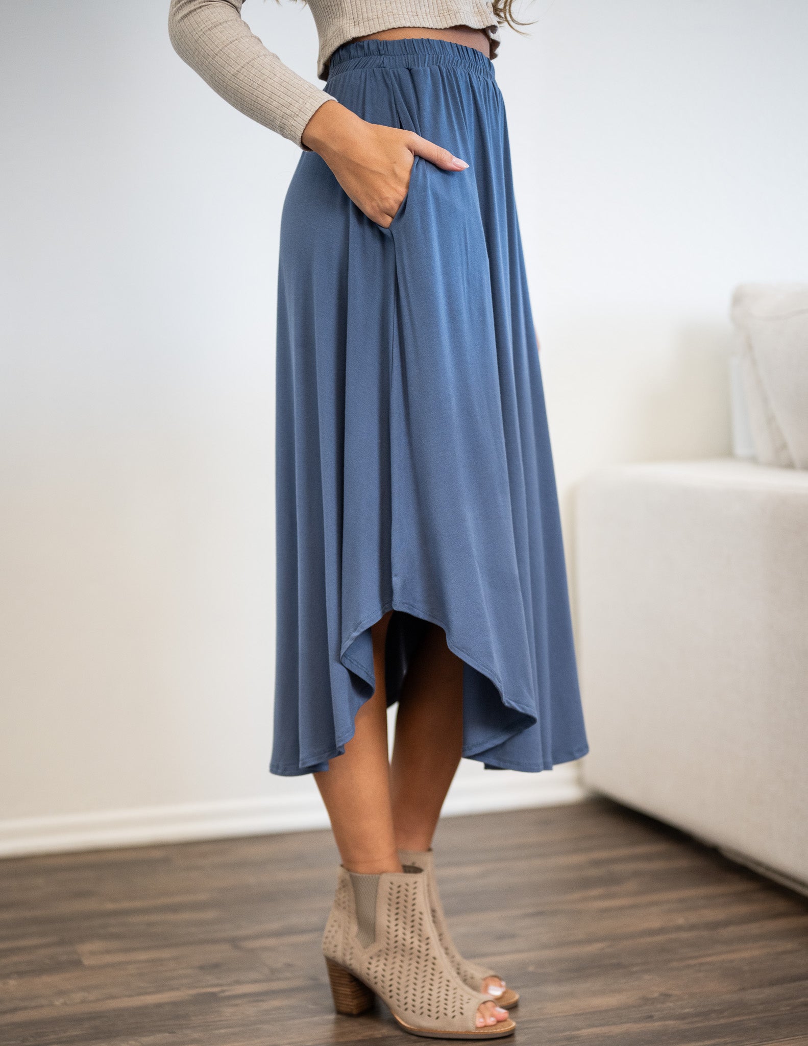 Nia Midi Skirt - Image 5